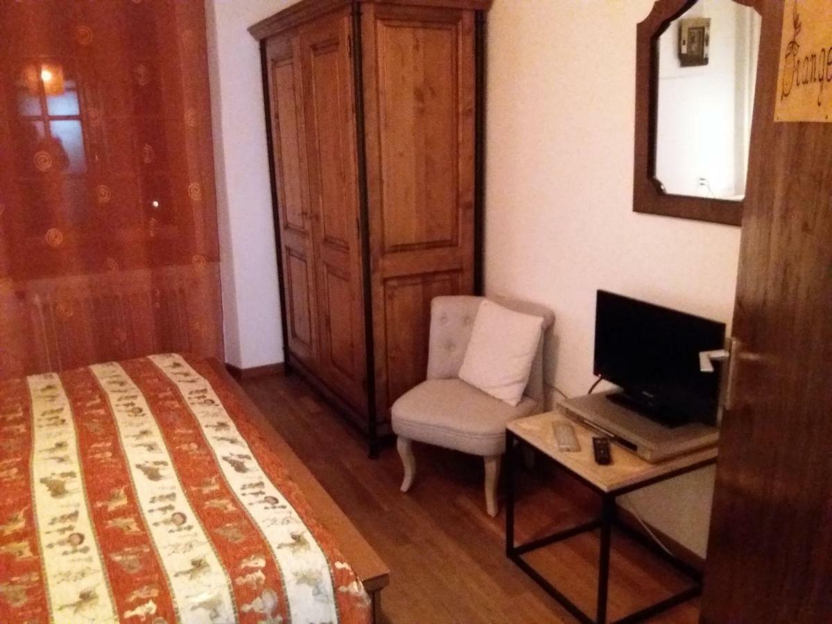 Chambres D'Hotes Chez Pierrot Et Flo Vugelles-La Mothe Εξωτερικό φωτογραφία